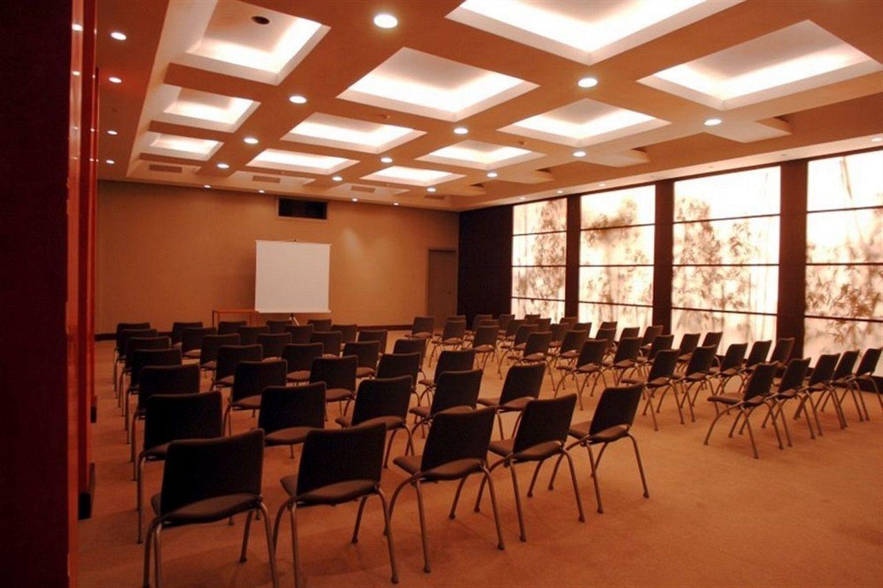 Hotel Des Arts Resort & Spa Tamarist Facilidades foto